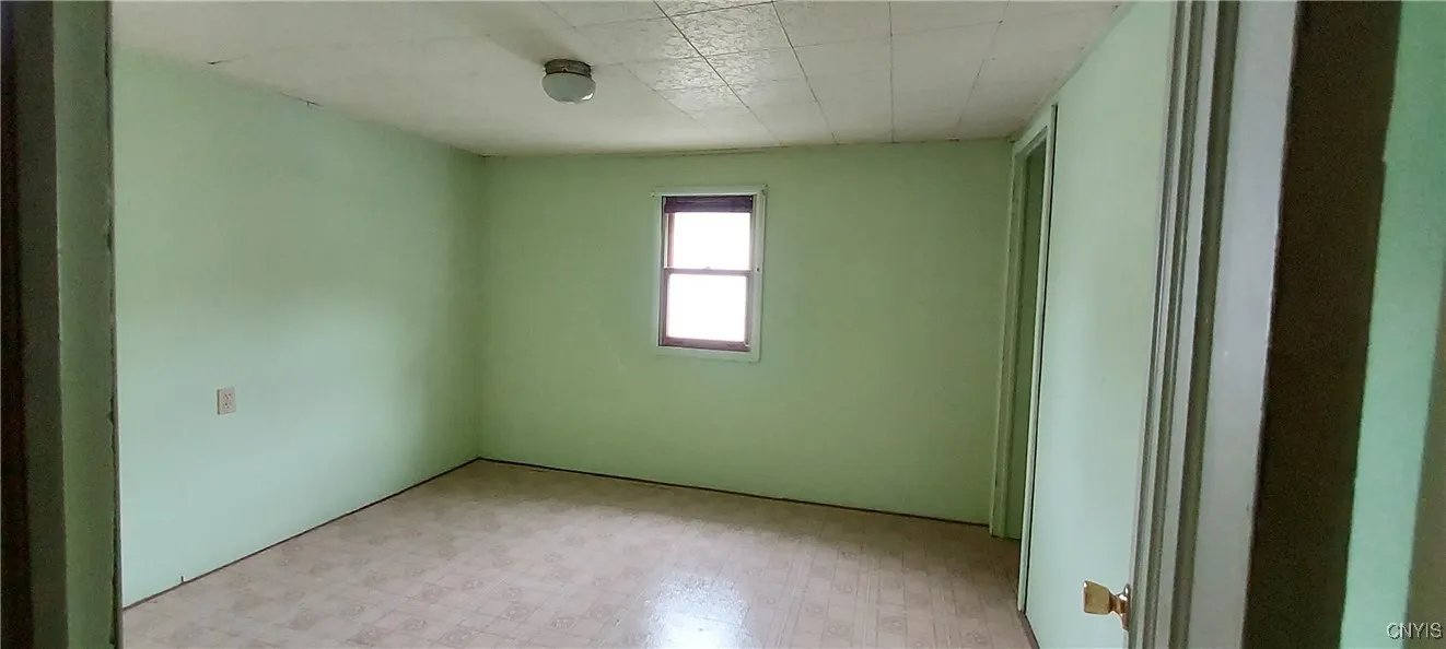 318 North California Avenue, Watertown City, New Y, Watertown City, New York 13601, 5 Bedrooms Bedrooms, 9 Rooms Rooms,1 BathroomBathrooms,Residential,For Sale,318 North California Avenue, Watertown City, New Y,0,S1620695