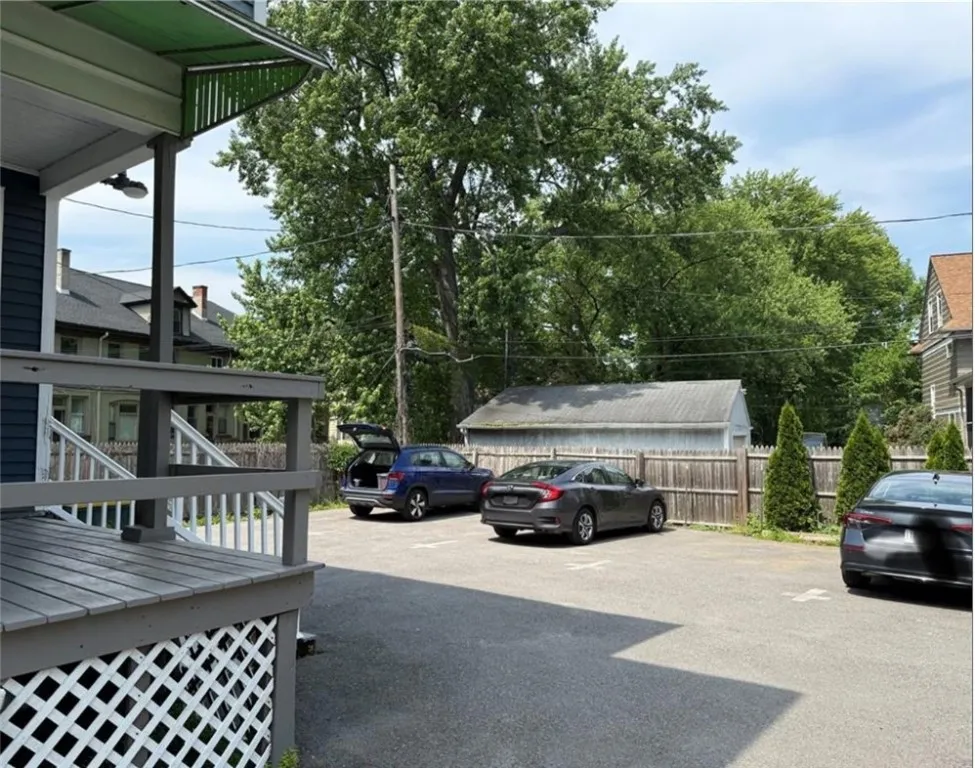 1036 Monroe Avenue, Rochester, New York 14620, Rochester, New York 14620, 1 Bedroom Bedrooms, 5 Rooms Rooms,1 BathroomBathrooms,Residential Lease,For Rent,1036 Monroe Avenue, Rochester, New York 14620,R1620698