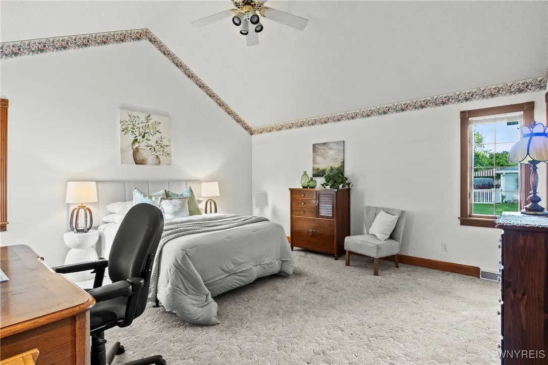 950 East Robinson Street, North Tonawanda, New Yor, North Tonawanda, New York 14120, 2 Bedrooms Bedrooms, 5 Rooms Rooms,2 BathroomsBathrooms,Residential,For Sale,950 East Robinson Street, North Tonawanda, New Yor,B1620442