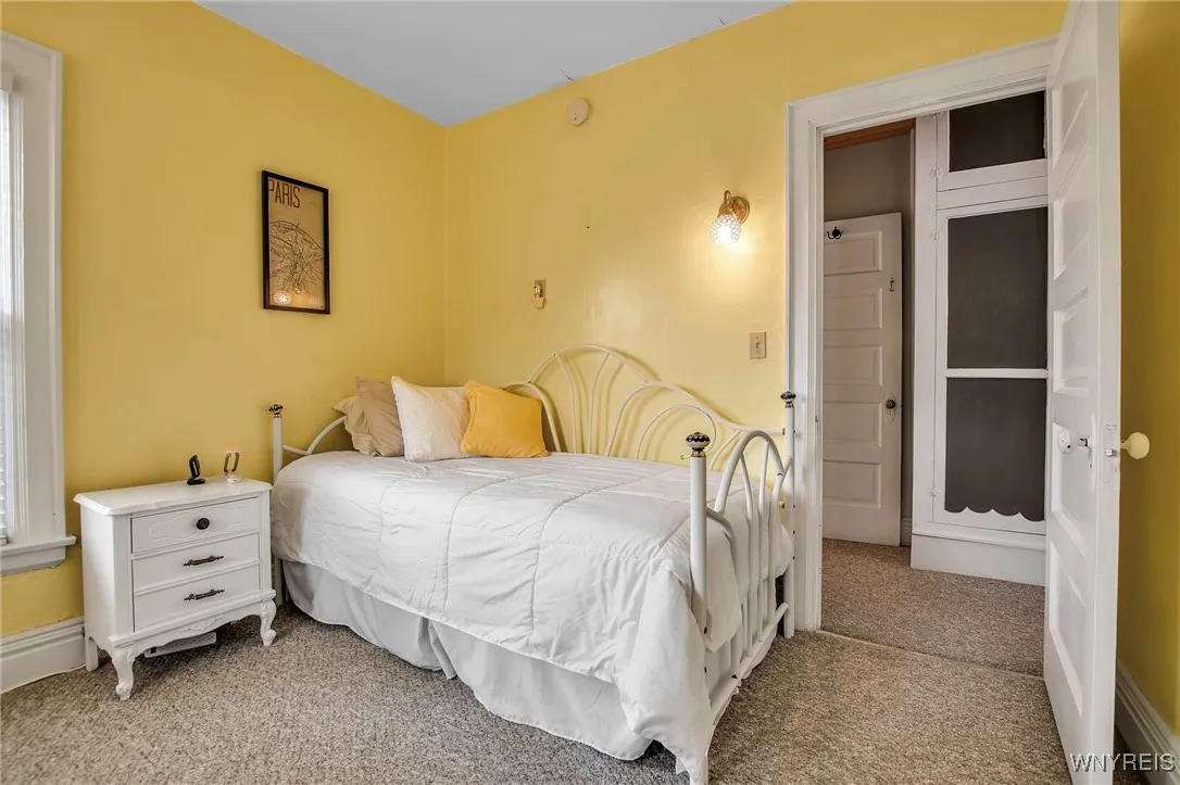 2831 South Park Avenue, Lackawanna, New York 14218, Lackawanna, New York 14218, 3 Bedrooms Bedrooms, 9 Rooms Rooms,2 BathroomsBathrooms,Residential,For Sale,2831 South Park Avenue, Lackawanna, New York 14218,B1620696