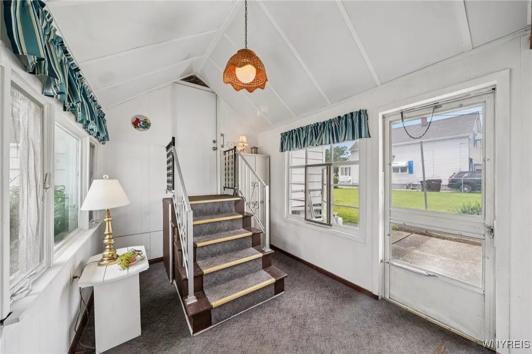 66 Gierlach Street, Cheektowaga, New York 14212, Cheektowaga, New York 14212, 2 Bedrooms Bedrooms, 5 Rooms Rooms,1 BathroomBathrooms,Residential,Closed,66 Gierlach Street, Cheektowaga, New York 14212,0,B1619088