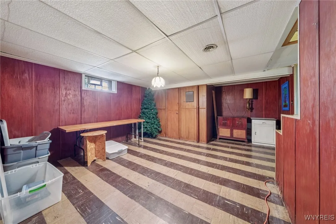 66 Gierlach Street, Cheektowaga, New York 14212, Cheektowaga, New York 14212, 2 Bedrooms Bedrooms, 5 Rooms Rooms,1 BathroomBathrooms,Residential,Closed,66 Gierlach Street, Cheektowaga, New York 14212,0,B1619088