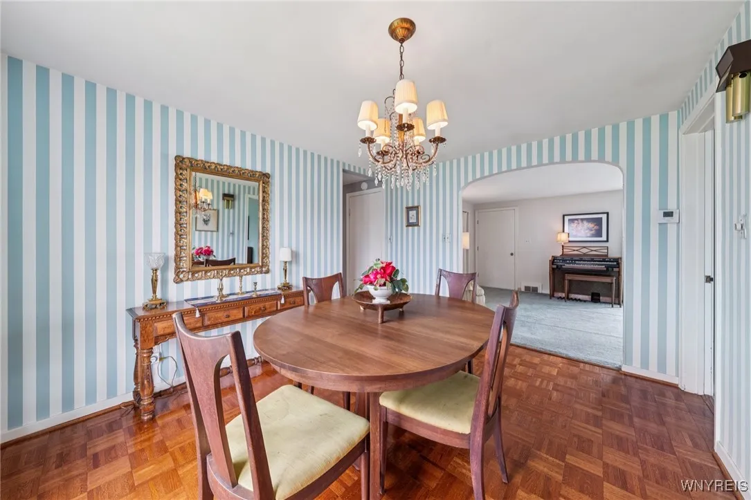 66 Gierlach Street, Cheektowaga, New York 14212, Cheektowaga, New York 14212, 2 Bedrooms Bedrooms, 5 Rooms Rooms,1 BathroomBathrooms,Residential,Closed,66 Gierlach Street, Cheektowaga, New York 14212,0,B1619088