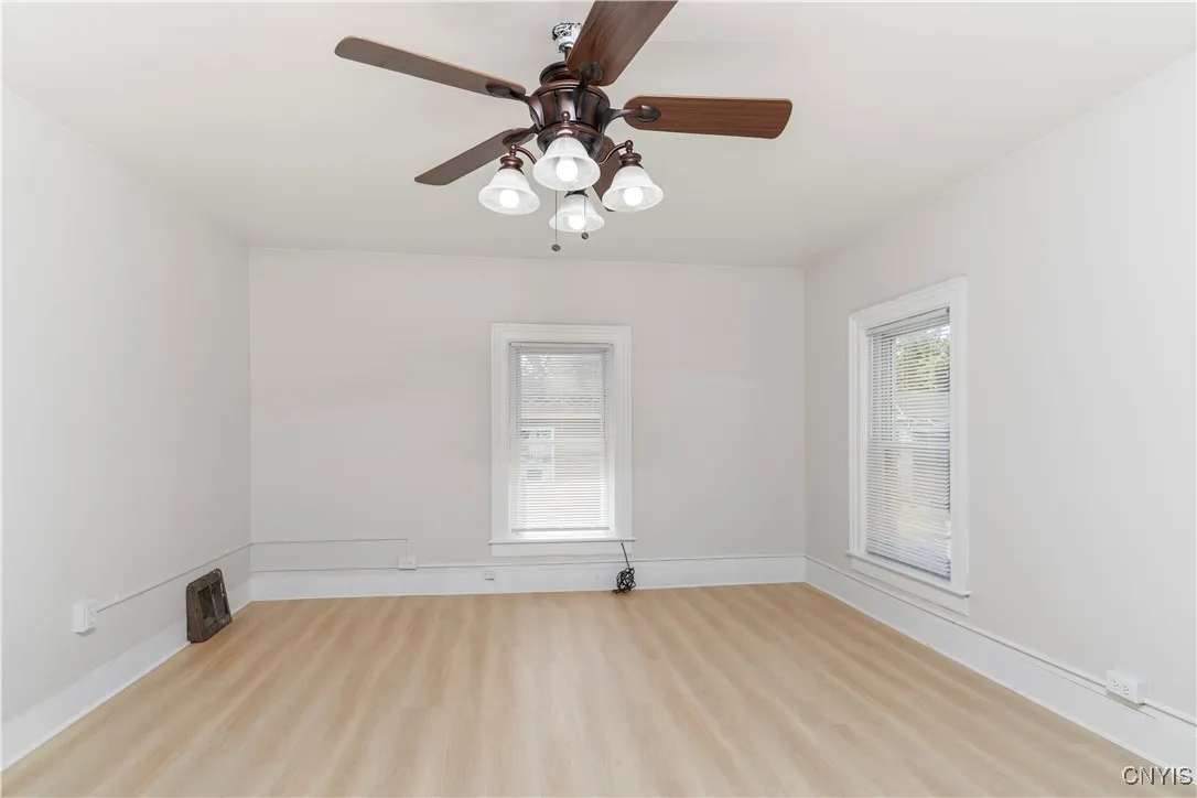 344 Eastern Avenue, Herkimer, New York 13350, Herkimer, New York 13350, 3 Bedrooms Bedrooms, 6 Rooms Rooms,2 BathroomsBathrooms,Residential,Closed,344 Eastern Avenue, Herkimer, New York 13350,0,S1619970