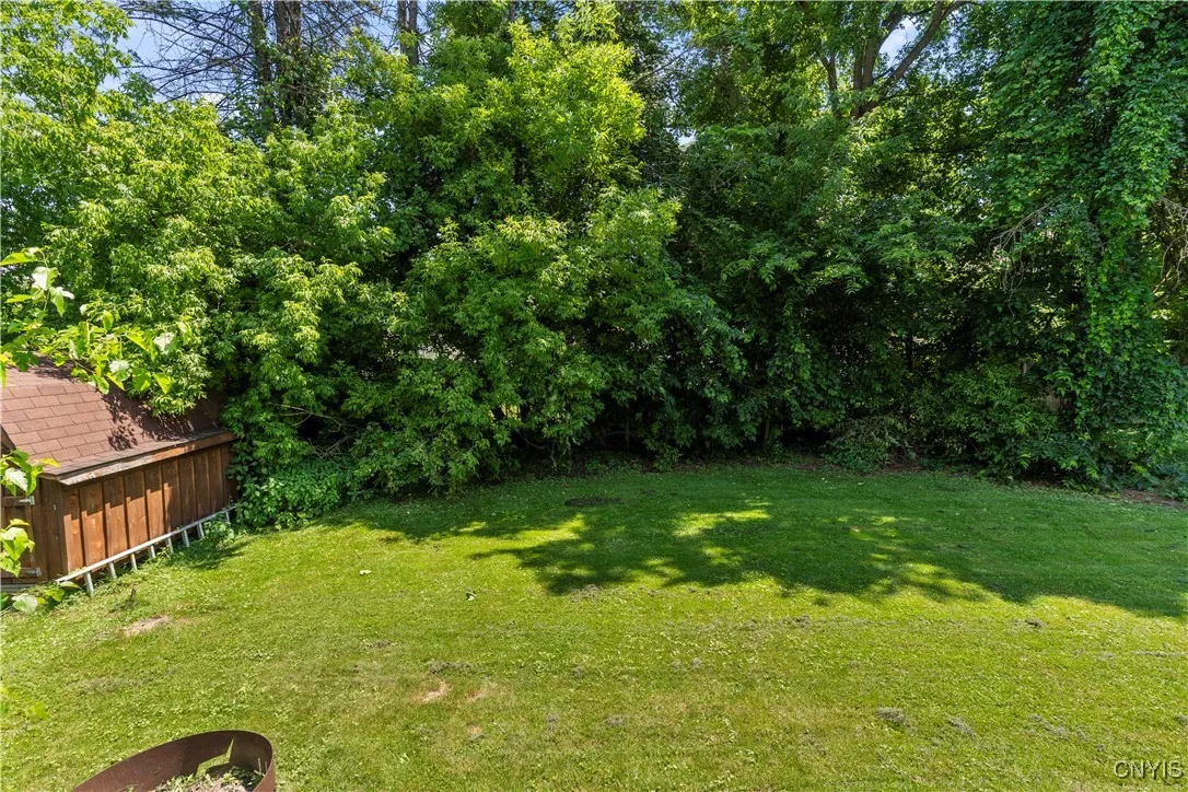 344 Eastern Avenue, Herkimer, New York 13350, Herkimer, New York 13350, 3 Bedrooms Bedrooms, 6 Rooms Rooms,2 BathroomsBathrooms,Residential,Closed,344 Eastern Avenue, Herkimer, New York 13350,0,S1619970