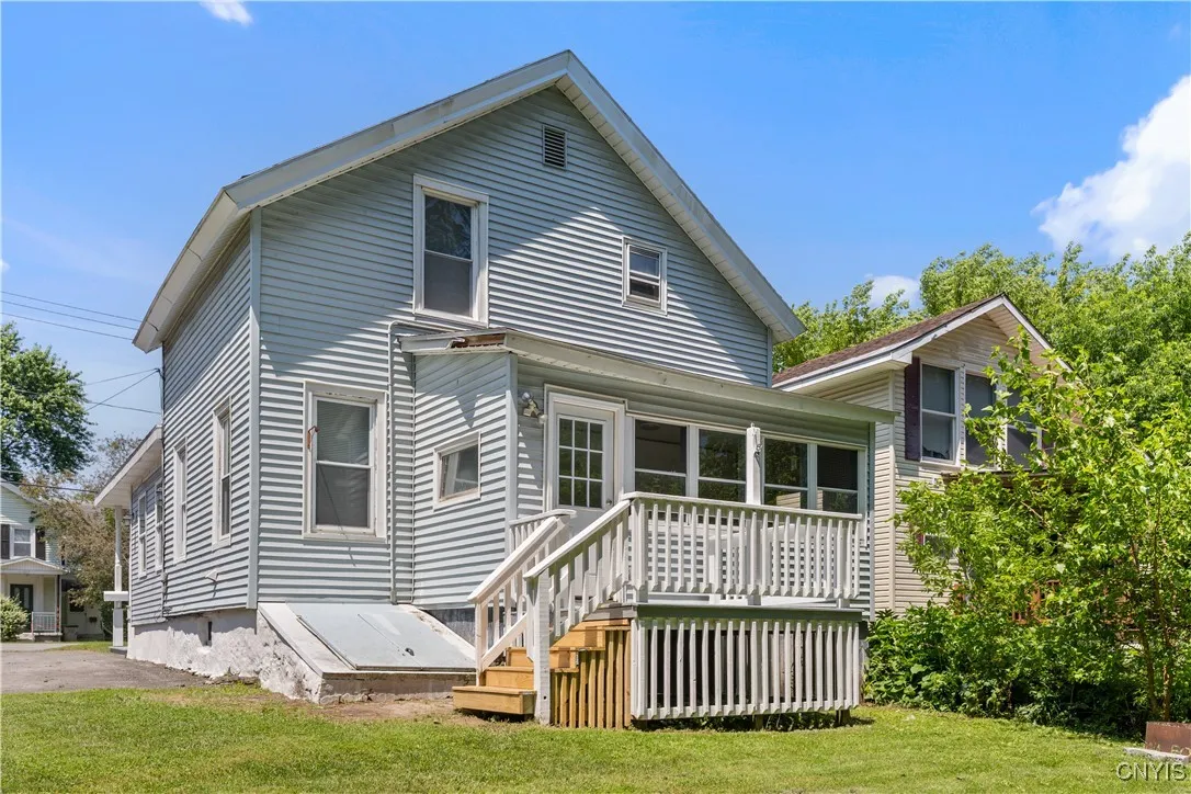 344 Eastern Avenue, Herkimer, New York 13350, Herkimer, New York 13350, 3 Bedrooms Bedrooms, 6 Rooms Rooms,2 BathroomsBathrooms,Residential,Closed,344 Eastern Avenue, Herkimer, New York 13350,0,S1619970