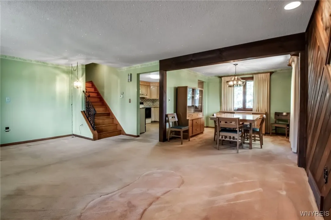 22 Eaglebrook Drive, Orchard Park, New York 14224, Orchard Park, New York 14224, 3 Bedrooms Bedrooms, 8 Rooms Rooms,2 BathroomsBathrooms,Residential,For Sale,22 Eaglebrook Drive, Orchard Park, New York 14224,B1620503