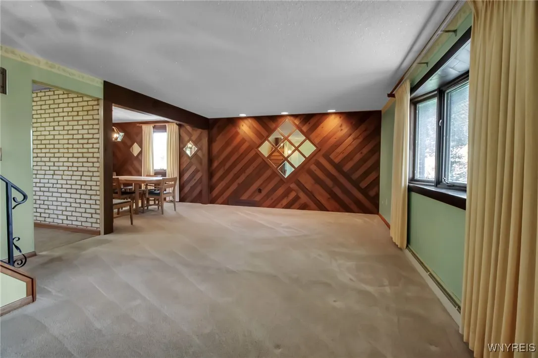 22 Eaglebrook Drive, Orchard Park, New York 14224, Orchard Park, New York 14224, 3 Bedrooms Bedrooms, 8 Rooms Rooms,2 BathroomsBathrooms,Residential,For Sale,22 Eaglebrook Drive, Orchard Park, New York 14224,B1620503