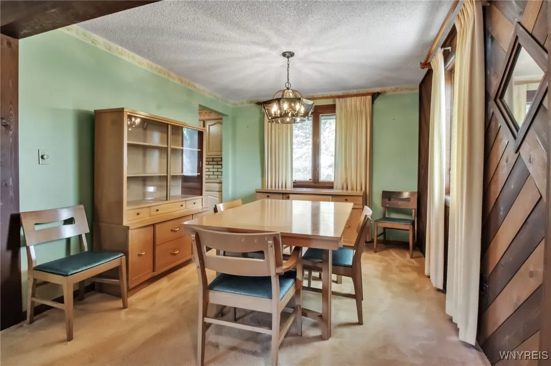 22 Eaglebrook Drive, Orchard Park, New York 14224, Orchard Park, New York 14224, 3 Bedrooms Bedrooms, 8 Rooms Rooms,2 BathroomsBathrooms,Residential,For Sale,22 Eaglebrook Drive, Orchard Park, New York 14224,B1620503