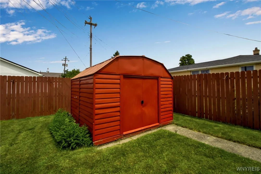 Shed