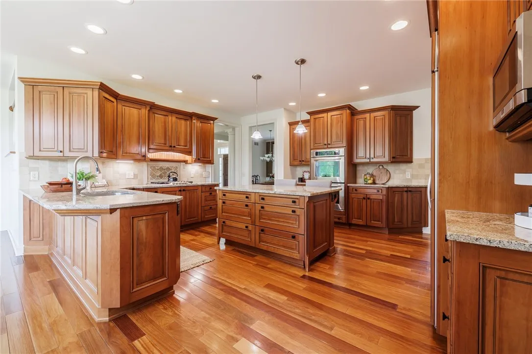 37 Turning Leaf Drive, Pittsford, New York 14534, Pittsford, New York 14534, 5 Bedrooms Bedrooms, 9 Rooms Rooms,4 BathroomsBathrooms,Residential,For Sale,37 Turning Leaf Drive, Pittsford, New York 14534,R1615280