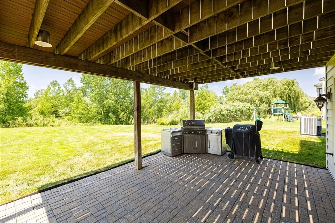 37 Turning Leaf Drive, Pittsford, New York 14534, Pittsford, New York 14534, 5 Bedrooms Bedrooms, 9 Rooms Rooms,4 BathroomsBathrooms,Residential,For Sale,37 Turning Leaf Drive, Pittsford, New York 14534,R1615280