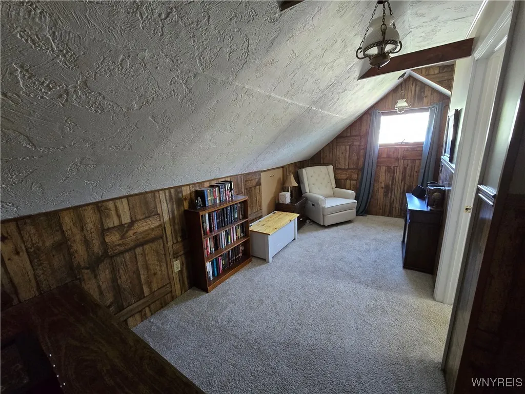 Additional comfort area on second floor