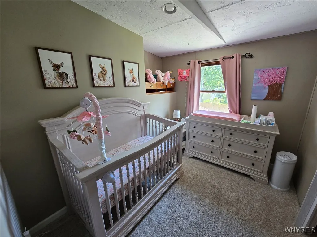 3rd full bedroom (second floor)