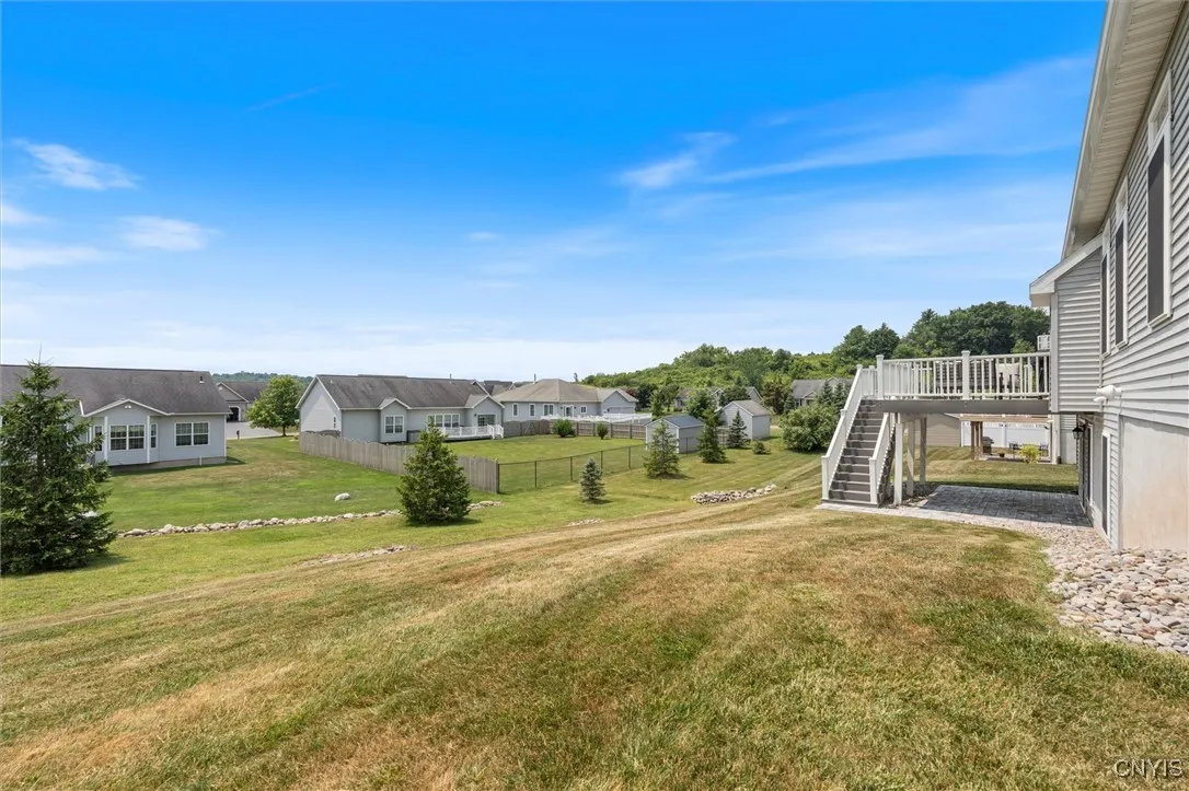 3758 Malibu Hills Drive, Camillus, New York 13209, Camillus, New York 13209, 3 Bedrooms Bedrooms, 7 Rooms Rooms,2 BathroomsBathrooms,Residential,For Sale,3758 Malibu Hills Drive, Camillus, New York 13209,S1619737