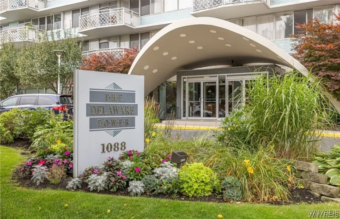 1088 Delaware Avenue 2d, Buffalo, New York 14209, Buffalo, New York 14209, 1 Bedroom Bedrooms, 5 Rooms Rooms,1 BathroomBathrooms,Residential Lease,For Rent,1088 Delaware Avenue 2d, Buffalo, New York 14209,B1616865