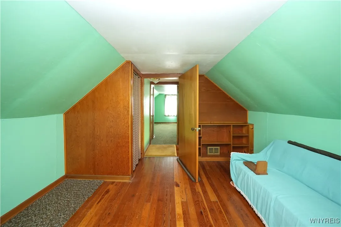 6167 North Whitham Drive, Niagara, New York 14304, Niagara, New York 14304, 4 Bedrooms Bedrooms, 7 Rooms Rooms,1 BathroomBathrooms,Residential,Closed,6167 North Whitham Drive, Niagara, New York 14304,0,B1619094
