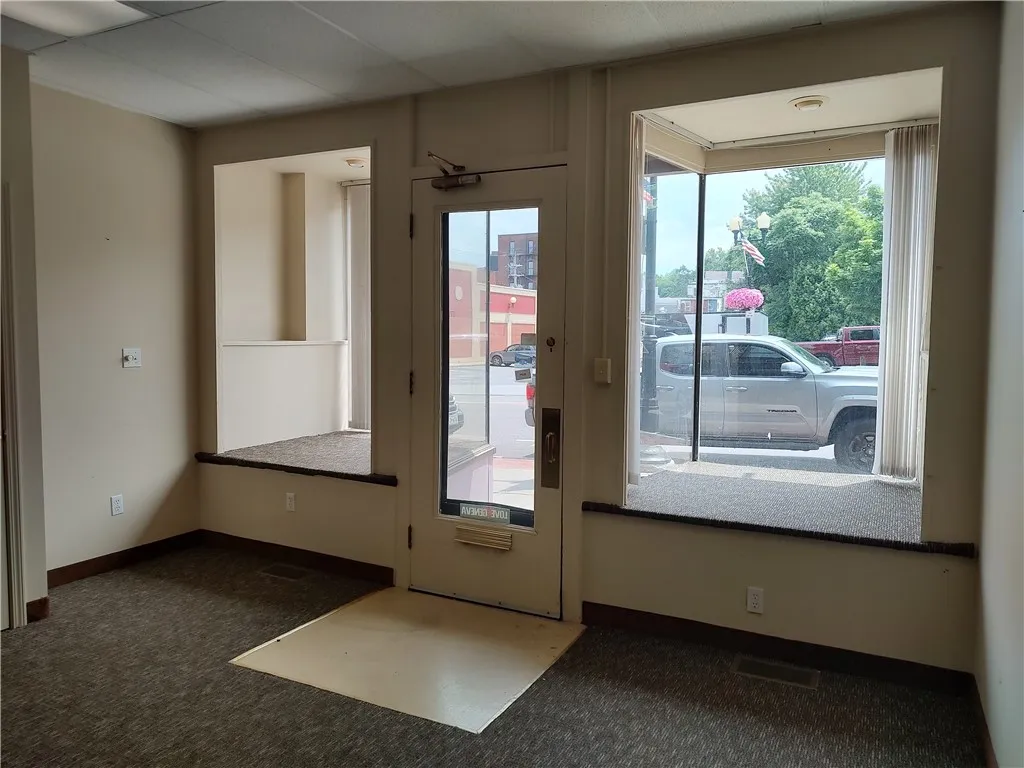 150 Castle Street, Geneva City, New York 14456, Geneva City, New York 14456, ,Commercial Lease,For Rent,150 Castle Street, Geneva City, New York 14456,R1620798