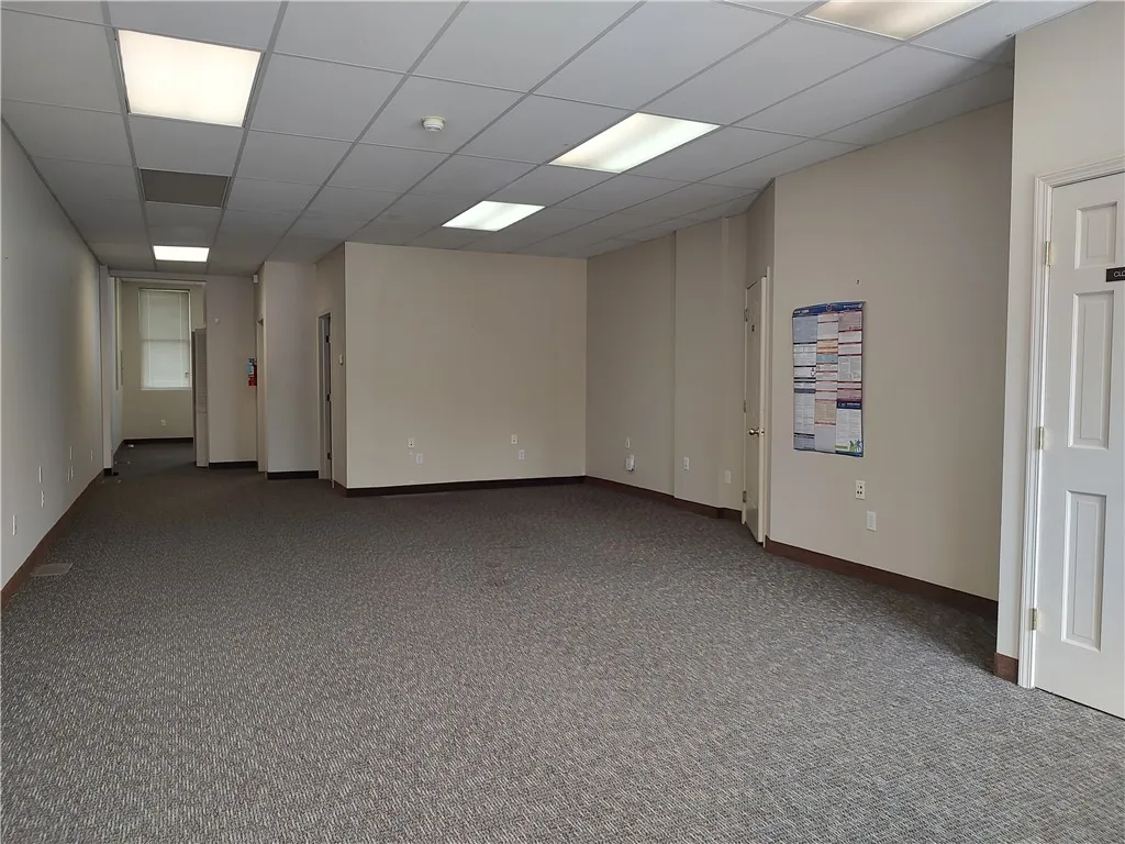 150 Castle Street, Geneva City, New York 14456, Geneva City, New York 14456, ,Commercial Lease,For Rent,150 Castle Street, Geneva City, New York 14456,R1620798