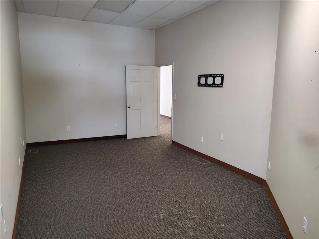 150 Castle Street, Geneva City, New York 14456, Geneva City, New York 14456, ,Commercial Lease,For Rent,150 Castle Street, Geneva City, New York 14456,R1620798