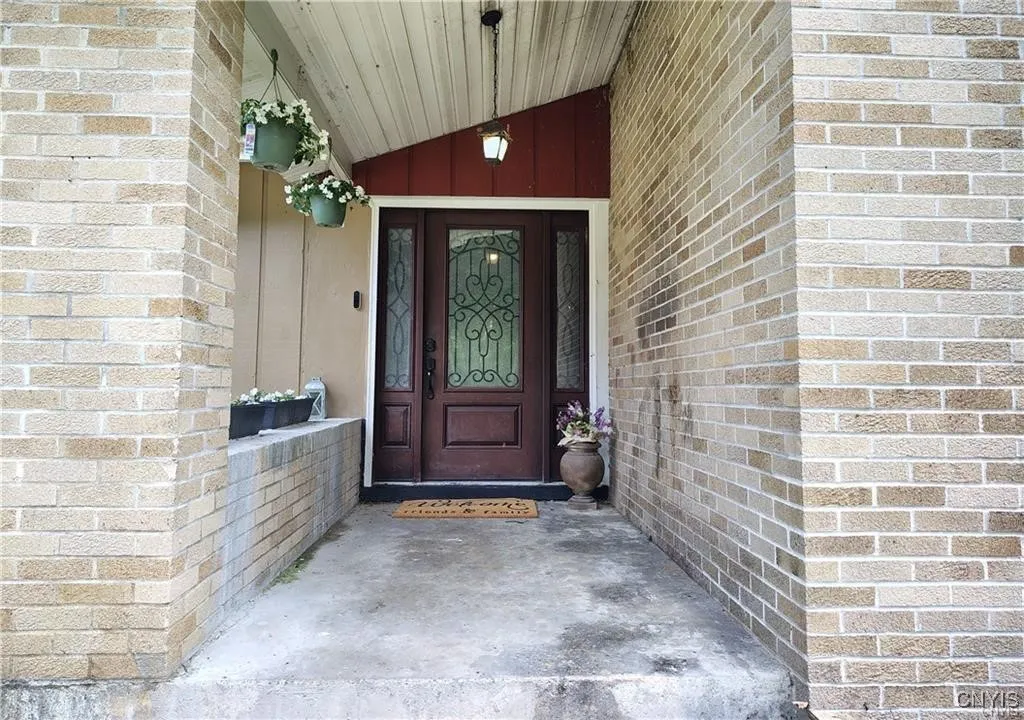 111 Hillview Terrace, Frankfort, New York 13340, Frankfort, New York 13340, 4 Bedrooms Bedrooms, 12 Rooms Rooms,2 BathroomsBathrooms,Residential,For Sale,111 Hillview Terrace, Frankfort, New York 13340,S1620687