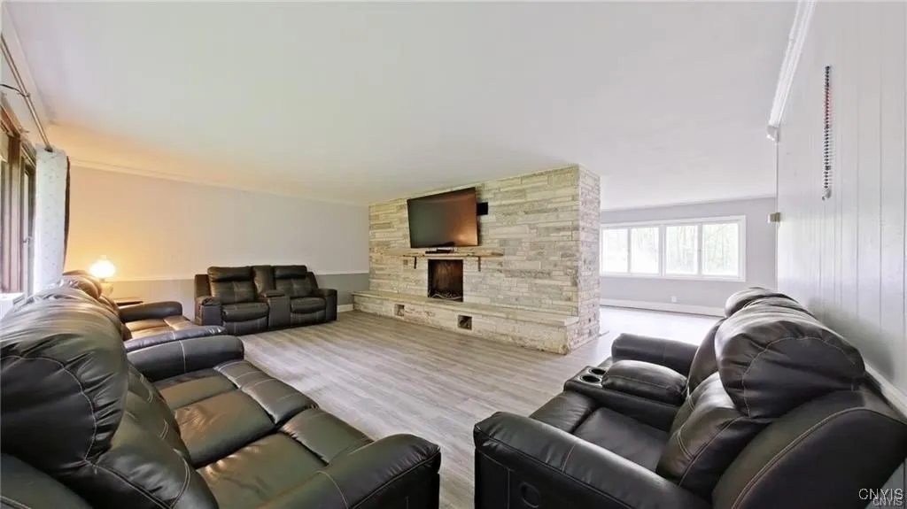 111 Hillview Terrace, Frankfort, New York 13340, Frankfort, New York 13340, 4 Bedrooms Bedrooms, 12 Rooms Rooms,2 BathroomsBathrooms,Residential,For Sale,111 Hillview Terrace, Frankfort, New York 13340,S1620687