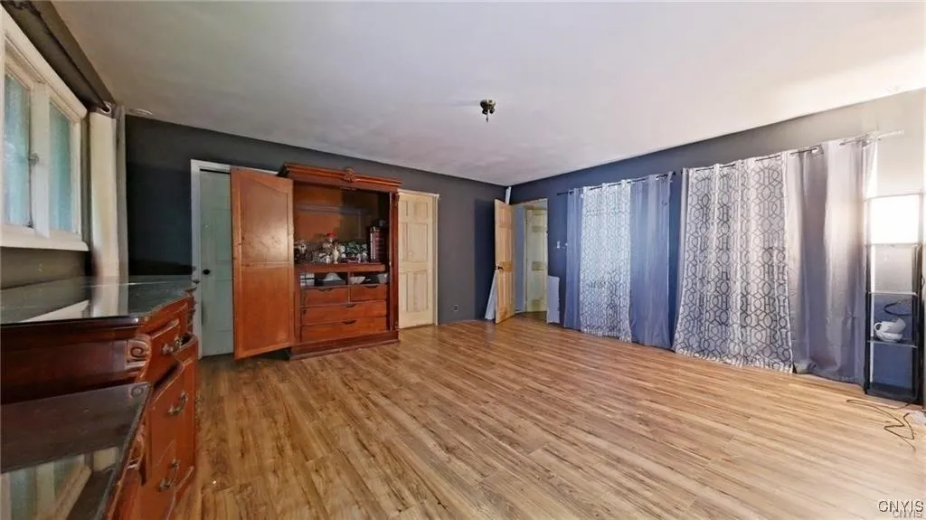 111 Hillview Terrace, Frankfort, New York 13340, Frankfort, New York 13340, 4 Bedrooms Bedrooms, 12 Rooms Rooms,2 BathroomsBathrooms,Residential,For Sale,111 Hillview Terrace, Frankfort, New York 13340,S1620687