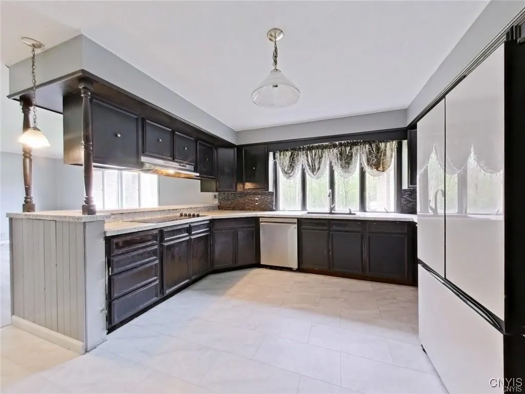 111 Hillview Terrace, Frankfort, New York 13340, Frankfort, New York 13340, 4 Bedrooms Bedrooms, 12 Rooms Rooms,2 BathroomsBathrooms,Residential,For Sale,111 Hillview Terrace, Frankfort, New York 13340,S1620687