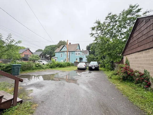 1286 East Main Street, Rochester, New York 14609, Rochester, New York 14609, 5 Bedrooms Bedrooms, ,2 BathroomsBathrooms,Residential,For Sale,1286 East Main Street, Rochester, New York 14609,R1620730