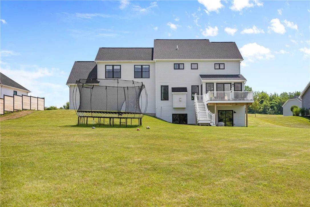 89 Copper Beech, Perinton, New York 14450, Perinton, New York 14450, 4 Bedrooms Bedrooms, 7 Rooms Rooms,2 BathroomsBathrooms,Residential,For Sale,89 Copper Beech, Perinton, New York 14450,R1620472