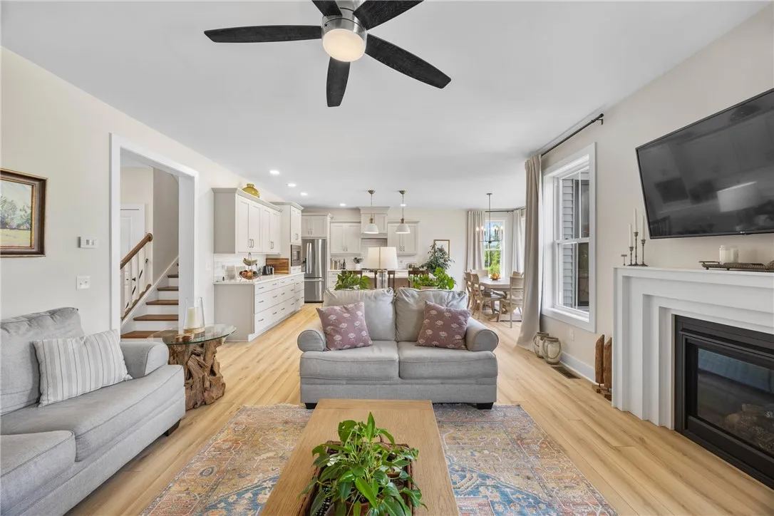 89 Copper Beech, Perinton, New York 14450, Perinton, New York 14450, 4 Bedrooms Bedrooms, 7 Rooms Rooms,2 BathroomsBathrooms,Residential,For Sale,89 Copper Beech, Perinton, New York 14450,R1620472