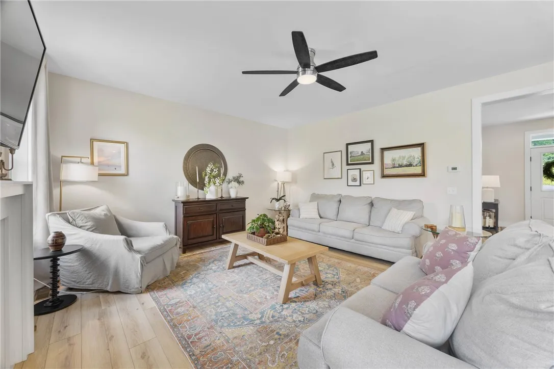 89 Copper Beech, Perinton, New York 14450, Perinton, New York 14450, 4 Bedrooms Bedrooms, 7 Rooms Rooms,2 BathroomsBathrooms,Residential,For Sale,89 Copper Beech, Perinton, New York 14450,R1620472