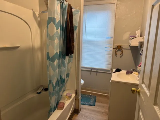 355 Champlain Street 353, Rochester, New York 1461, Rochester, New York 14611, 7 Bedrooms Bedrooms, ,2 BathroomsBathrooms,Residential,For Sale,355 Champlain Street 353, Rochester, New York 1461,R1620425