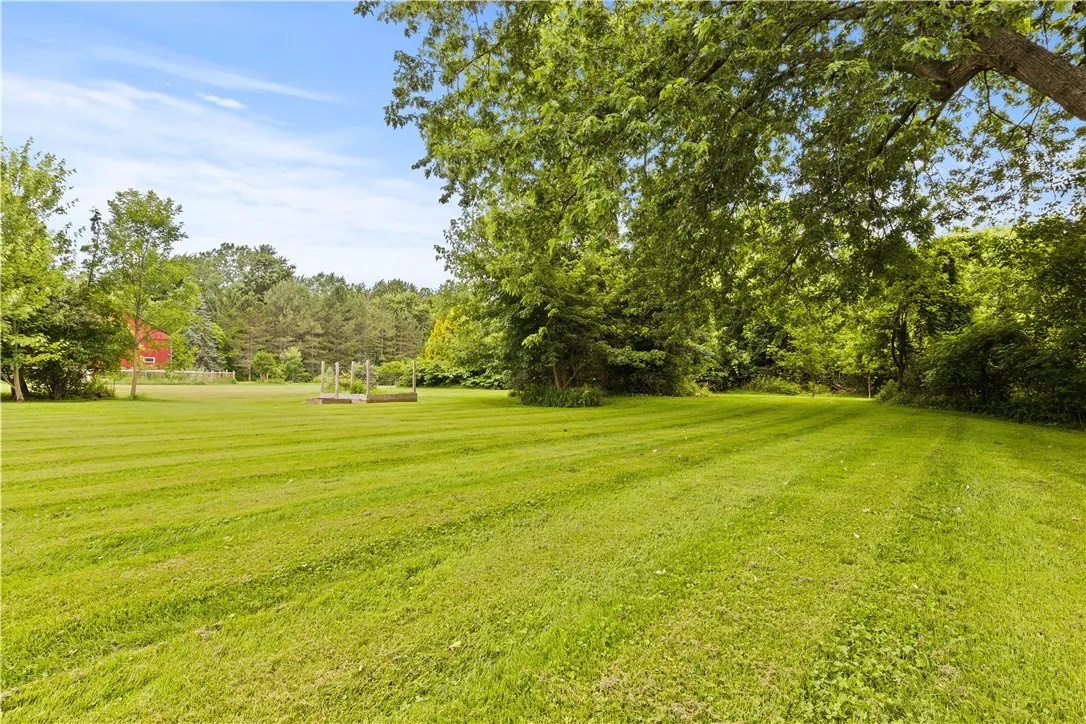 650 Ogden Parma Tl Road, Parma, New York 14559, Parma, New York 14559, 4 Bedrooms Bedrooms, 6 Rooms Rooms,2 BathroomsBathrooms,Residential,For Sale,650 Ogden Parma Tl Road, Parma, New York 14559,R1617834