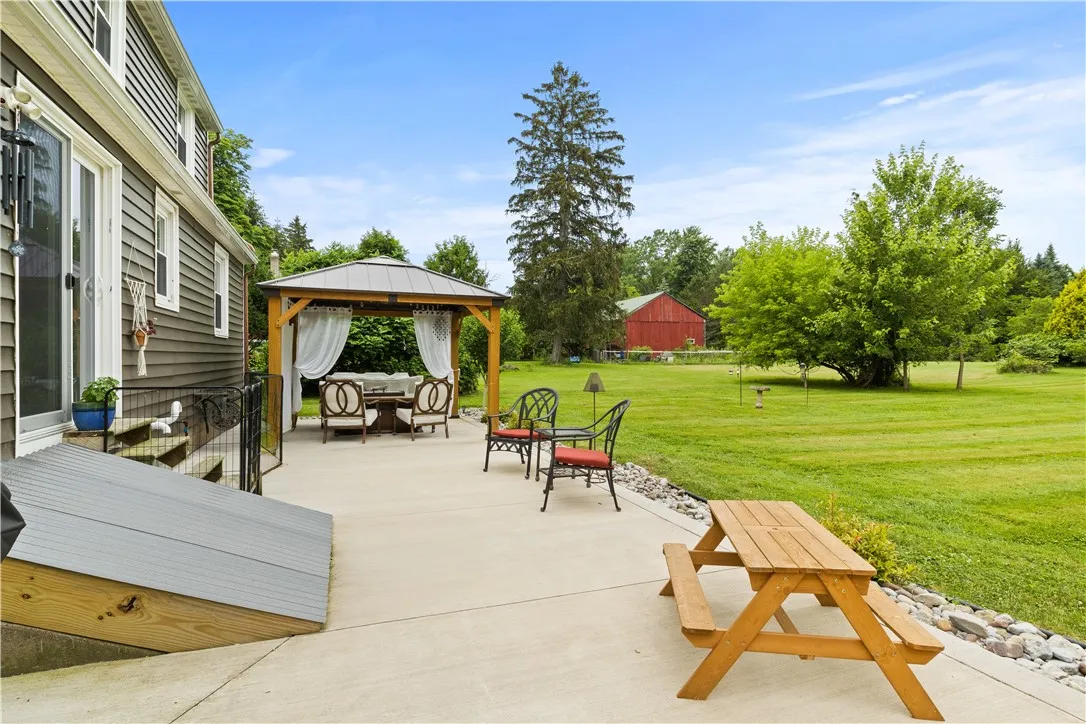 650 Ogden Parma Tl Road, Parma, New York 14559, Parma, New York 14559, 4 Bedrooms Bedrooms, 6 Rooms Rooms,2 BathroomsBathrooms,Residential,For Sale,650 Ogden Parma Tl Road, Parma, New York 14559,R1617834