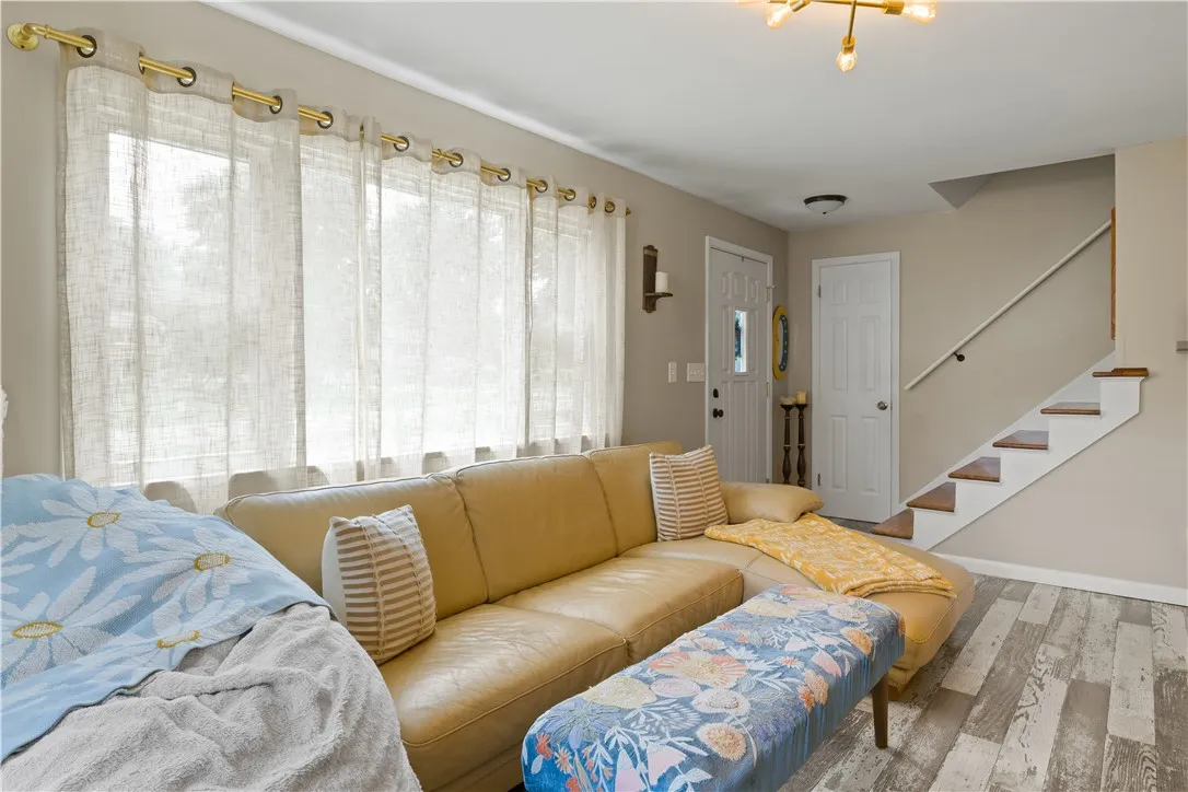 650 Ogden Parma Tl Road, Parma, New York 14559, Parma, New York 14559, 4 Bedrooms Bedrooms, 6 Rooms Rooms,2 BathroomsBathrooms,Residential,For Sale,650 Ogden Parma Tl Road, Parma, New York 14559,R1617834