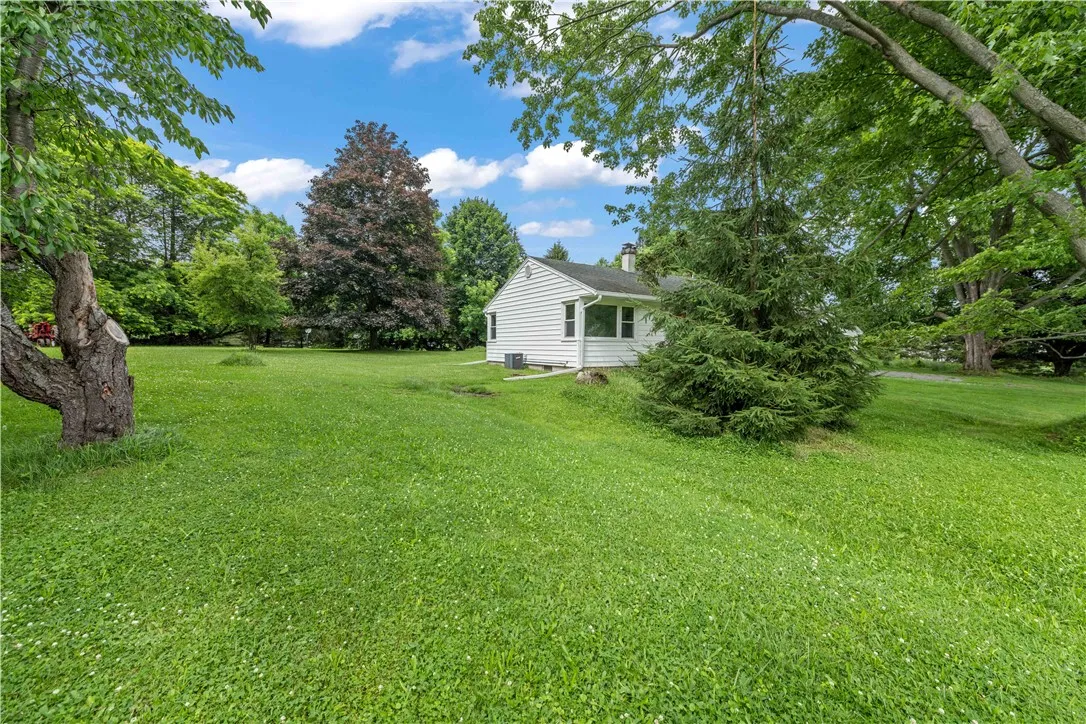 22 Ogden Parma Tl Road, Parma, New York 14559, Parma, New York 14559, 3 Bedrooms Bedrooms, 5 Rooms Rooms,1 BathroomBathrooms,Residential,For Sale,22 Ogden Parma Tl Road, Parma, New York 14559,R1620370