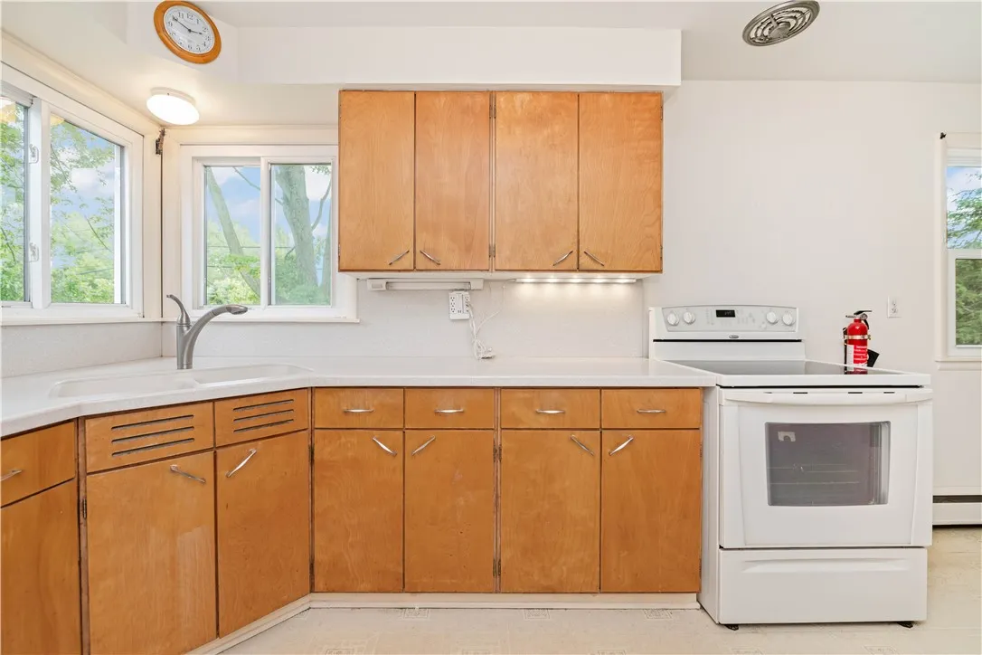 22 Ogden Parma Tl Road, Parma, New York 14559, Parma, New York 14559, 3 Bedrooms Bedrooms, 5 Rooms Rooms,1 BathroomBathrooms,Residential,For Sale,22 Ogden Parma Tl Road, Parma, New York 14559,R1620370