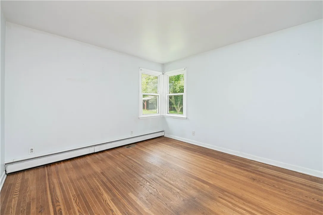 22 Ogden Parma Tl Road, Parma, New York 14559, Parma, New York 14559, 3 Bedrooms Bedrooms, 5 Rooms Rooms,1 BathroomBathrooms,Residential,For Sale,22 Ogden Parma Tl Road, Parma, New York 14559,R1620370