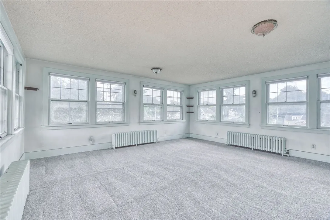 112 Isabelle Street, Rochester, New York 14606, Rochester, New York 14606, 4 Bedrooms Bedrooms, 10 Rooms Rooms,1 BathroomBathrooms,Residential,Closed,112 Isabelle Street, Rochester, New York 14606,R1620856