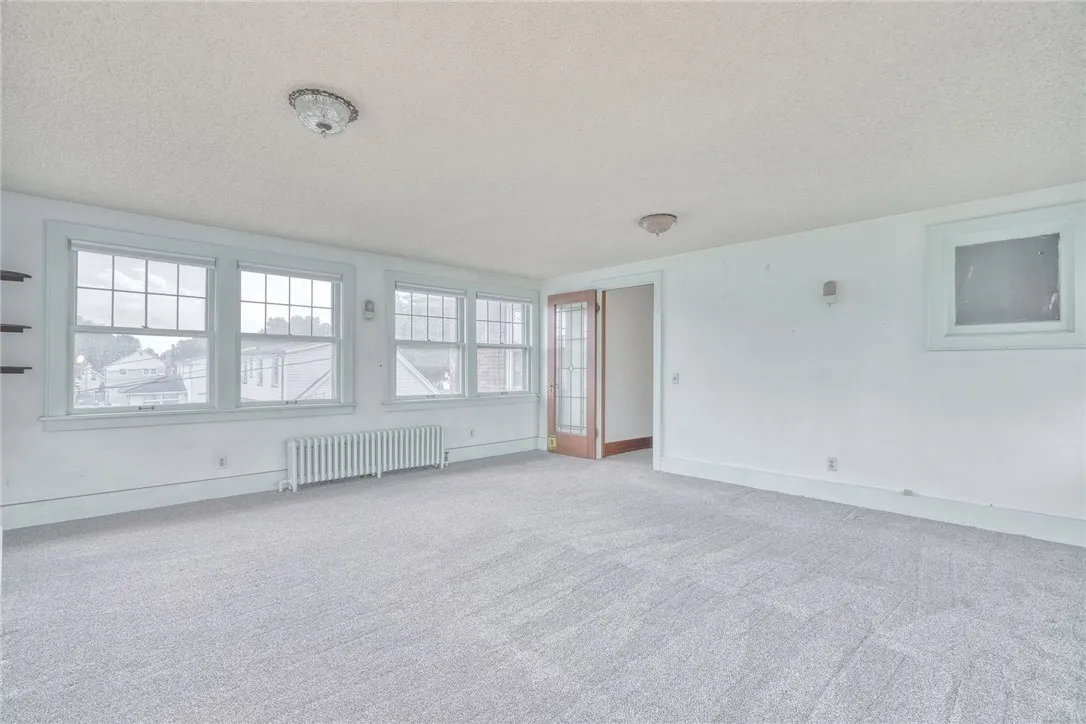 112 Isabelle Street, Rochester, New York 14606, Rochester, New York 14606, 4 Bedrooms Bedrooms, 10 Rooms Rooms,1 BathroomBathrooms,Residential,Closed,112 Isabelle Street, Rochester, New York 14606,R1620856