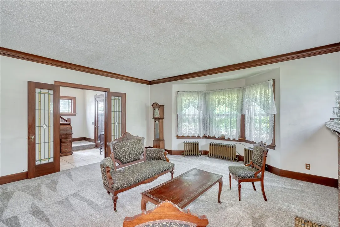 112 Isabelle Street, Rochester, New York 14606, Rochester, New York 14606, 4 Bedrooms Bedrooms, 10 Rooms Rooms,1 BathroomBathrooms,Residential,Closed,112 Isabelle Street, Rochester, New York 14606,R1620856