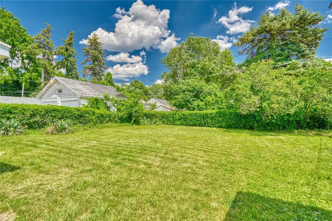 112 Isabelle Street, Rochester, New York 14606, Rochester, New York 14606, 4 Bedrooms Bedrooms, 10 Rooms Rooms,1 BathroomBathrooms,Residential,Closed,112 Isabelle Street, Rochester, New York 14606,R1620856