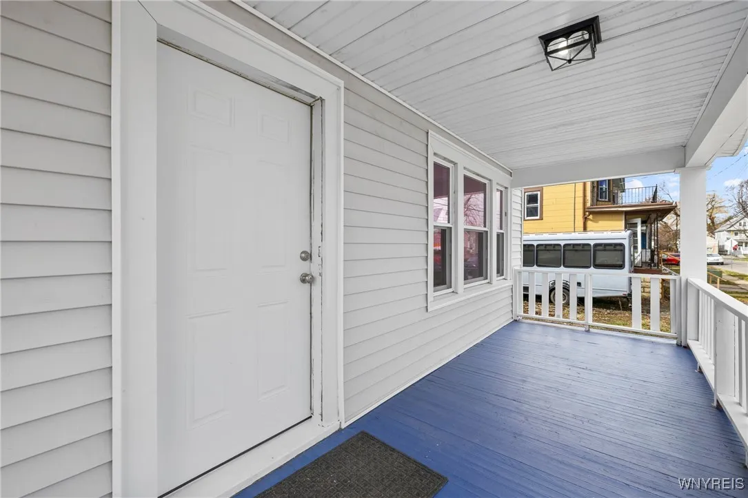 33 Good Avenue, Buffalo, New York 14220, Buffalo, New York 14220, 3 Bedrooms Bedrooms, 8 Rooms Rooms,1 BathroomBathrooms,Residential,For Sale,33 Good Avenue, Buffalo, New York 14220,B1620928