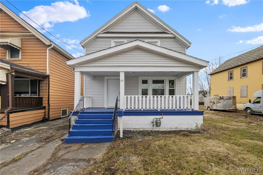 33 Good Avenue, Buffalo, New York 14220, Buffalo, New York 14220, 3 Bedrooms Bedrooms, 8 Rooms Rooms,1 BathroomBathrooms,Residential,For Sale,33 Good Avenue, Buffalo, New York 14220,B1620928