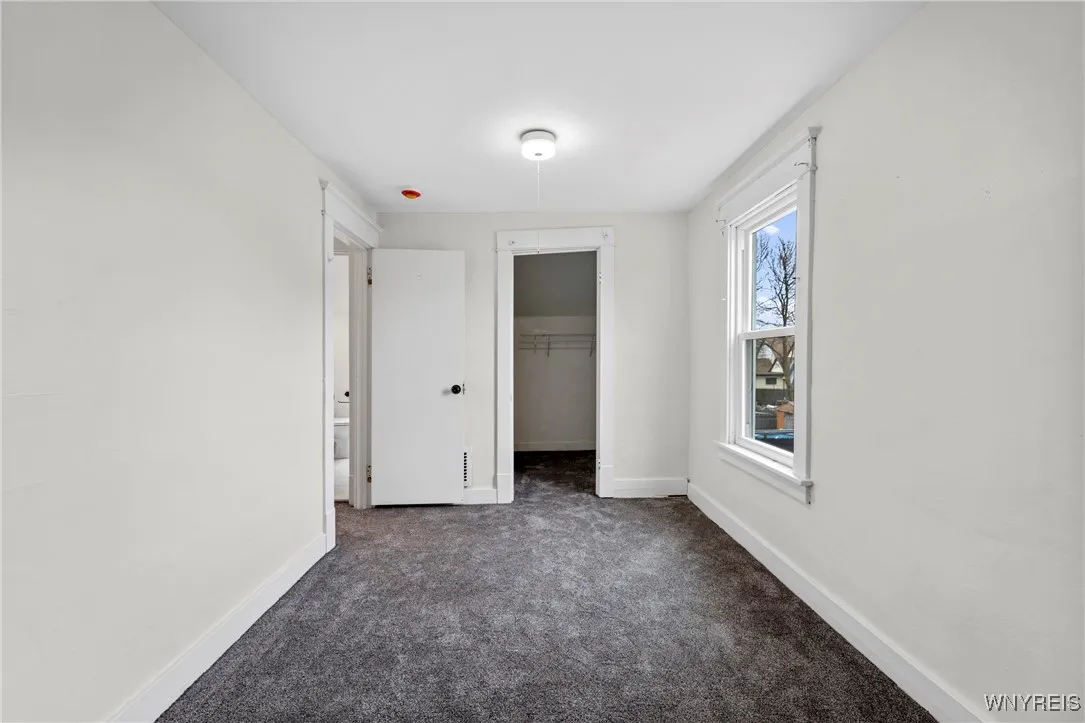 33 Good Avenue, Buffalo, New York 14220, Buffalo, New York 14220, 3 Bedrooms Bedrooms, 8 Rooms Rooms,1 BathroomBathrooms,Residential,For Sale,33 Good Avenue, Buffalo, New York 14220,B1620928