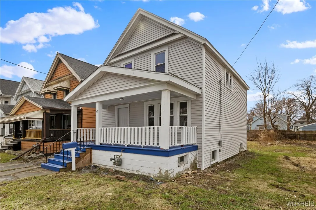 33 Good Avenue, Buffalo, New York 14220, Buffalo, New York 14220, 3 Bedrooms Bedrooms, 8 Rooms Rooms,1 BathroomBathrooms,Residential,For Sale,33 Good Avenue, Buffalo, New York 14220,B1620928