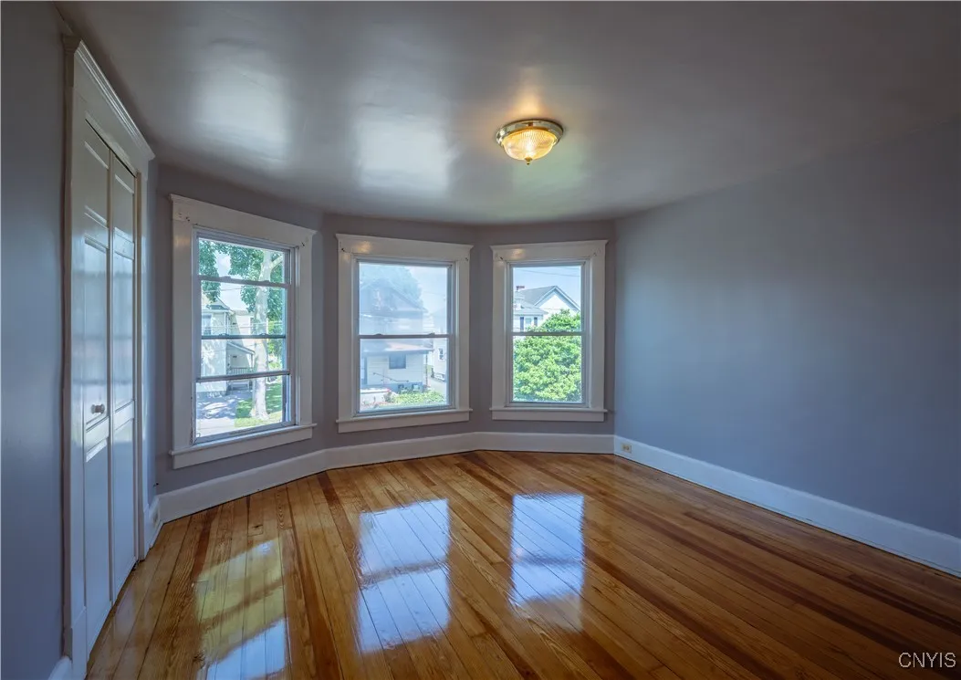 124 2nd Avenue 2, Herkimer, New York 13350, Herkimer, New York 13350, 2 Bedrooms Bedrooms, 6 Rooms Rooms,1 BathroomBathrooms,Residential Lease,For Rent,124 2nd Avenue 2, Herkimer, New York 13350,S1620945