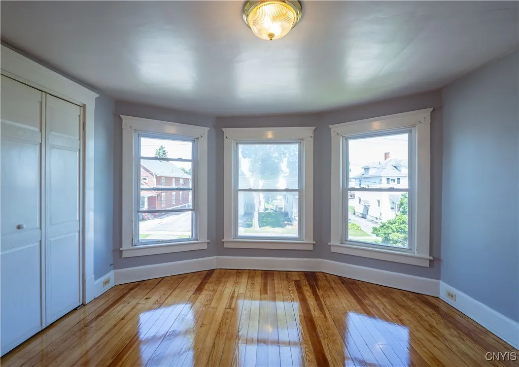 124 2nd Avenue 2, Herkimer, New York 13350, Herkimer, New York 13350, 2 Bedrooms Bedrooms, 6 Rooms Rooms,1 BathroomBathrooms,Residential Lease,For Rent,124 2nd Avenue 2, Herkimer, New York 13350,S1620945