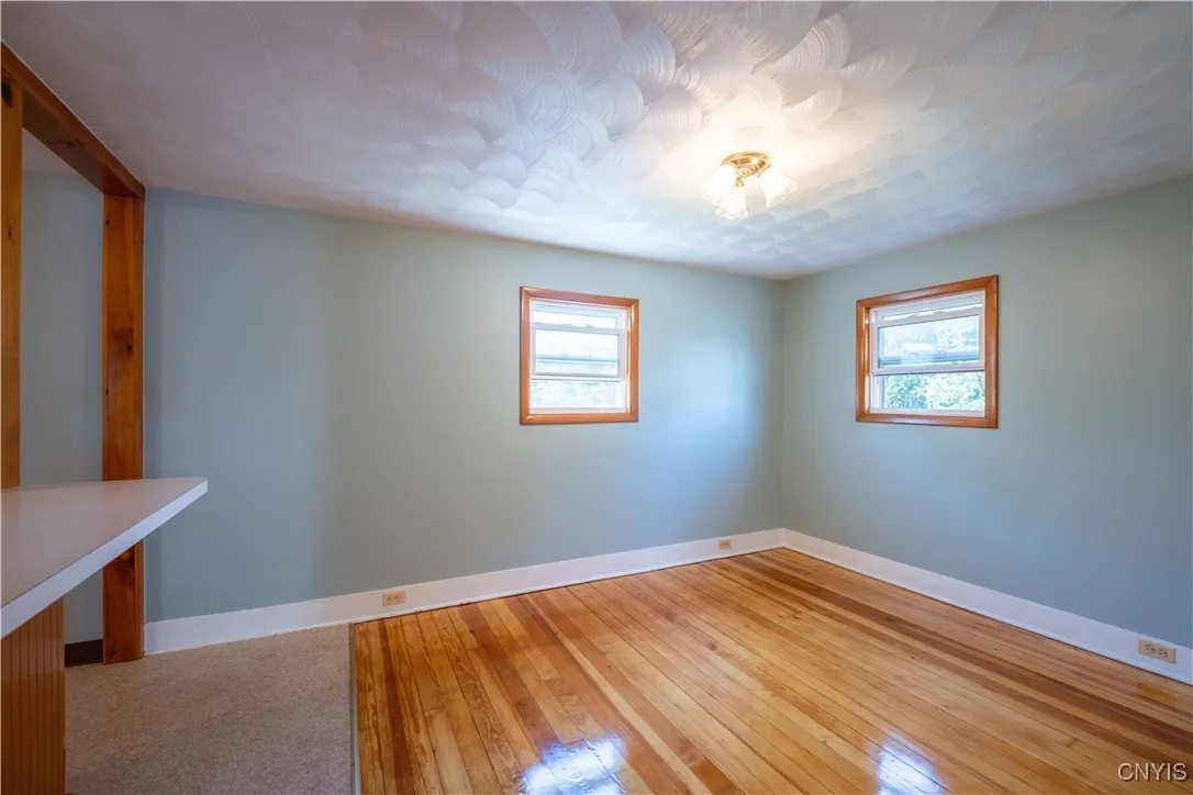 124 2nd Avenue 2, Herkimer, New York 13350, Herkimer, New York 13350, 2 Bedrooms Bedrooms, 6 Rooms Rooms,1 BathroomBathrooms,Residential Lease,For Rent,124 2nd Avenue 2, Herkimer, New York 13350,S1620945